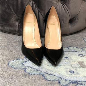 Stuart Weitzman black leather pumps